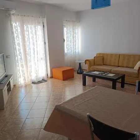 Stiljan's * Σαράντα